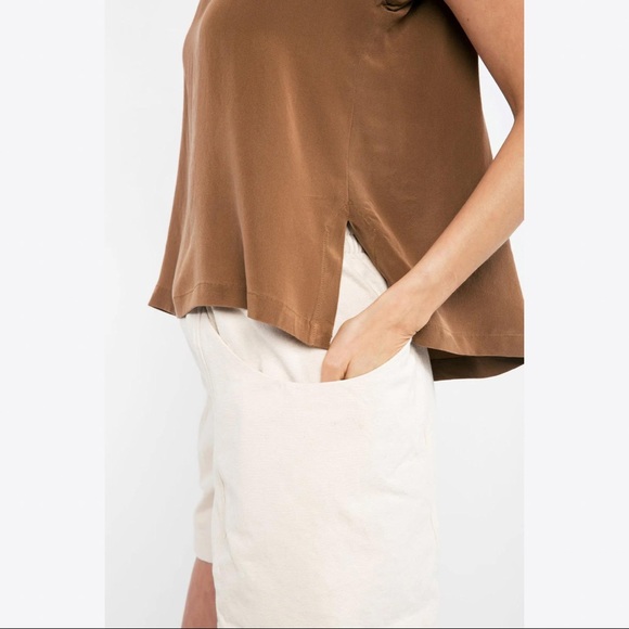 Elizabeth Suzann Josephine Vented Shell In Silk Crepe size M color Moss - Picture 12 of 14